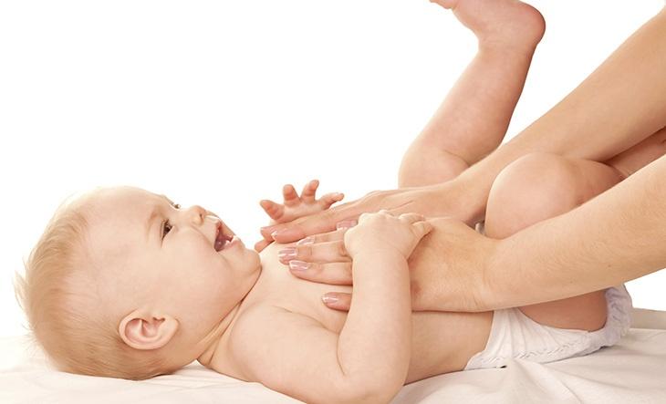 10 مزیت ماساژ برای رشد کودک